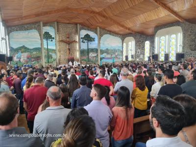 N. Sra. Aparecida â€“ Missa das 10 horas lota SantuÃ¡rio (12/10)